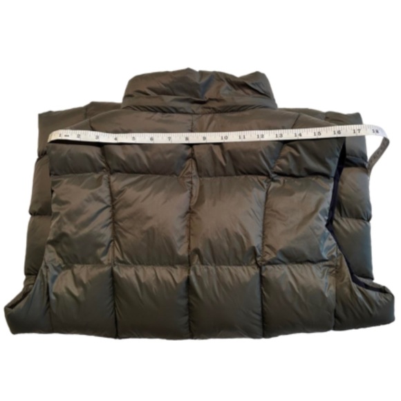 NWT Hunter Green/Black Reversible Hooded Puffed Vest - Picture 12 of 14